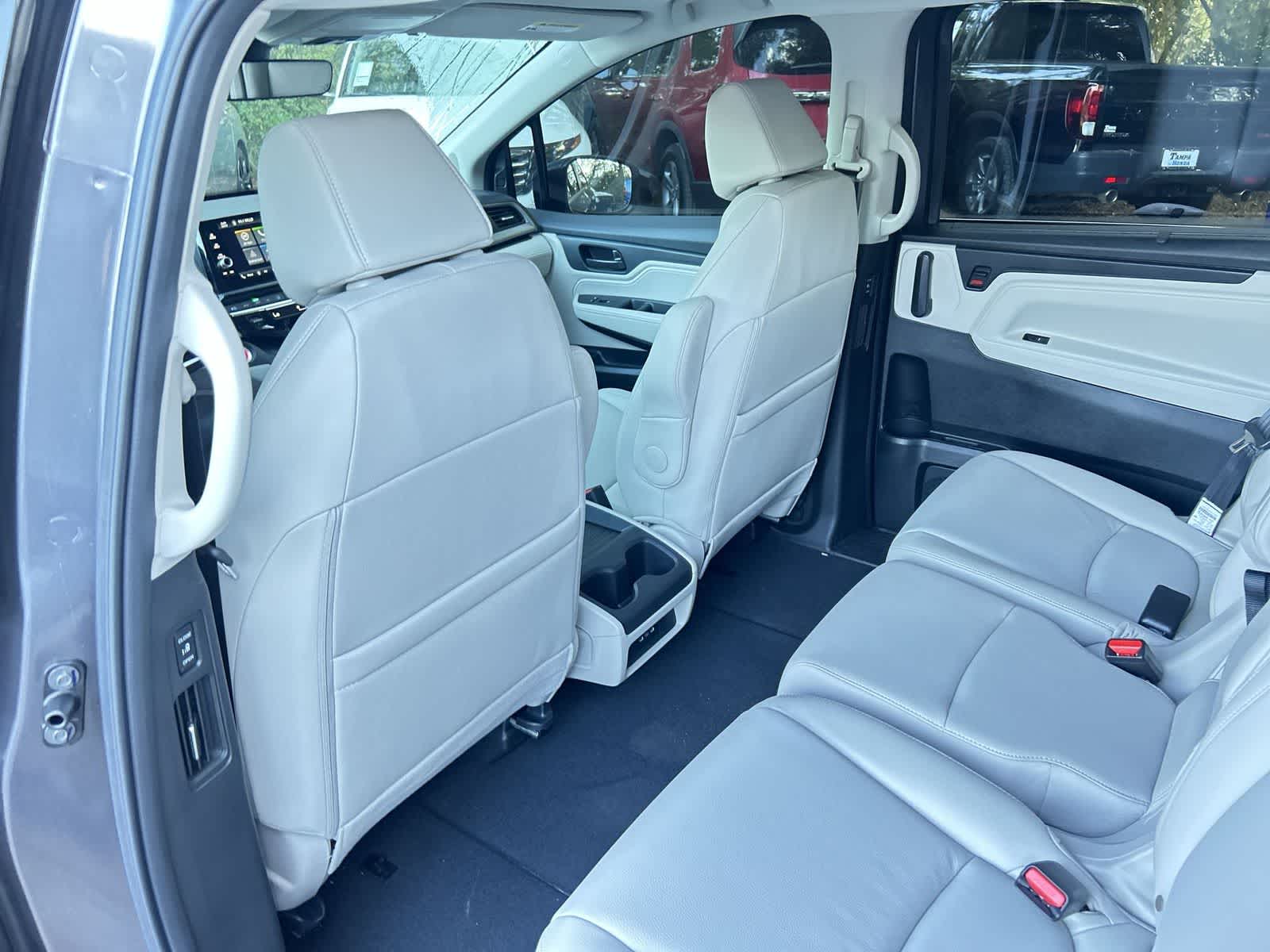 Thumbnail: 2026 Honda Odyssey - 12