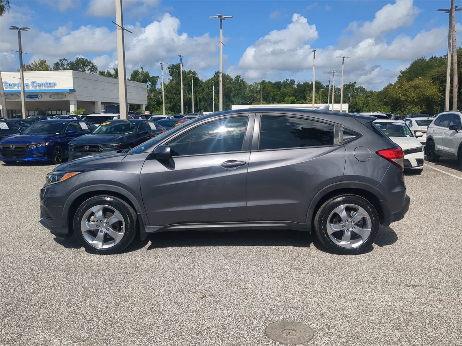 Thumbnail: 2022 Honda HR-V - 3