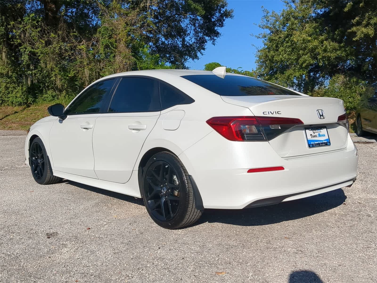 Thumbnail: 2024 Honda Civic - 4