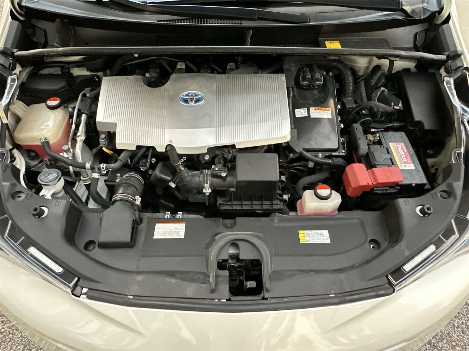 Thumbnail: 2016 Toyota Prius - 9