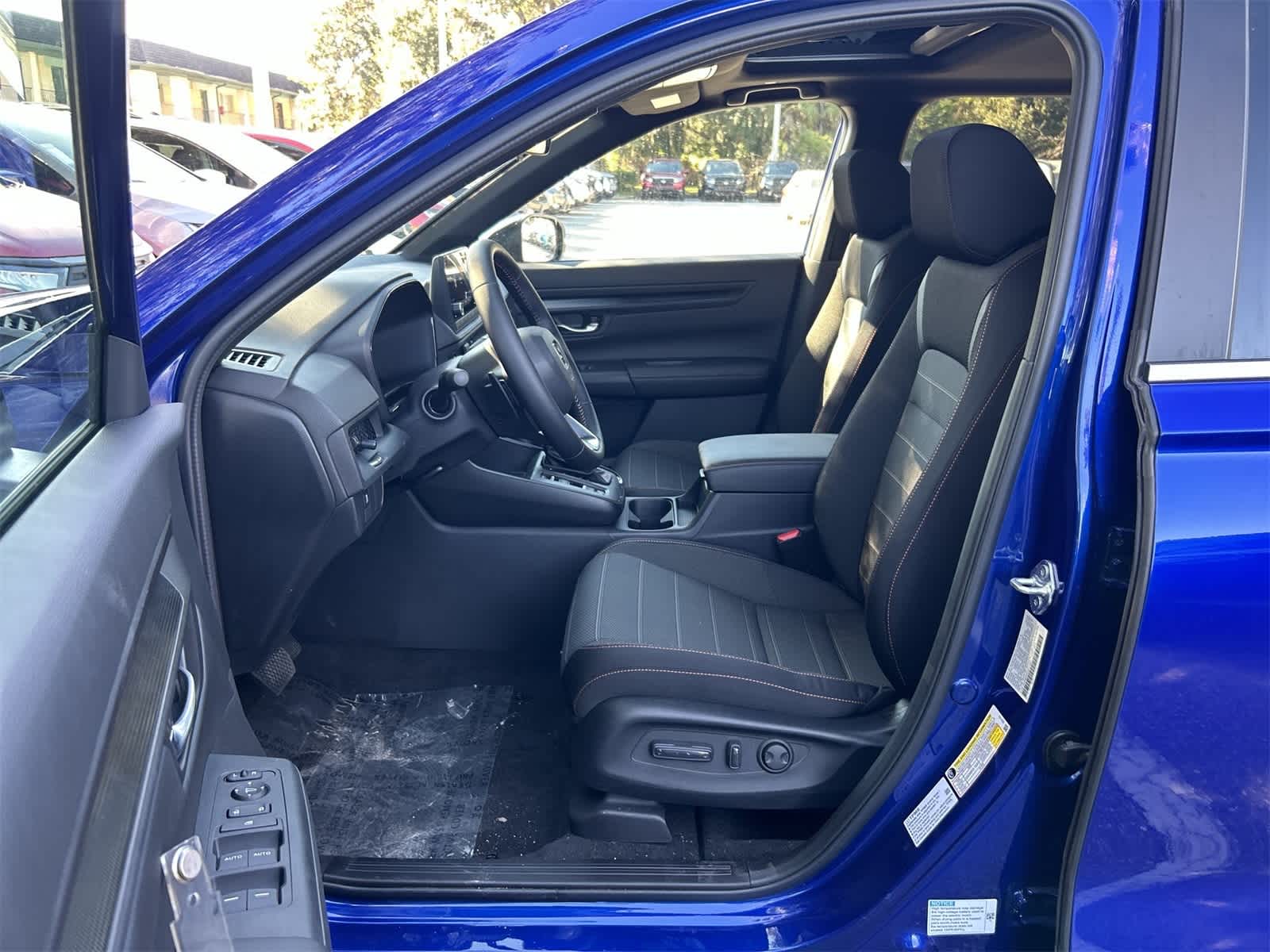 Thumbnail: 2025 Honda CR-V - 2