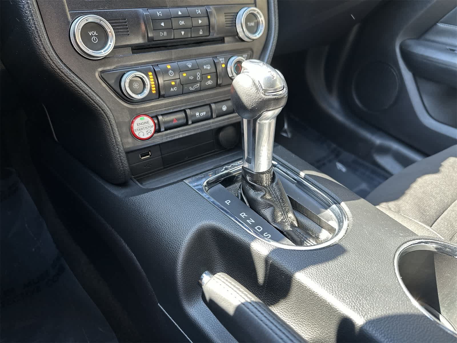 Thumbnail: 2016 Ford Mustang - 16