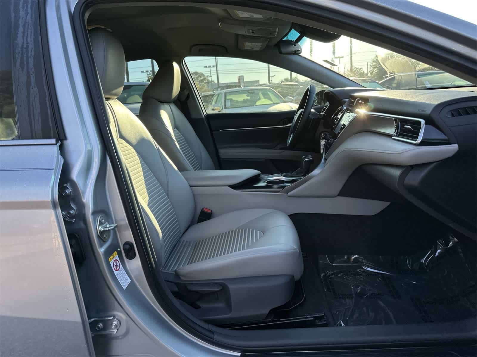 Thumbnail: 2018 Toyota Camry - 20