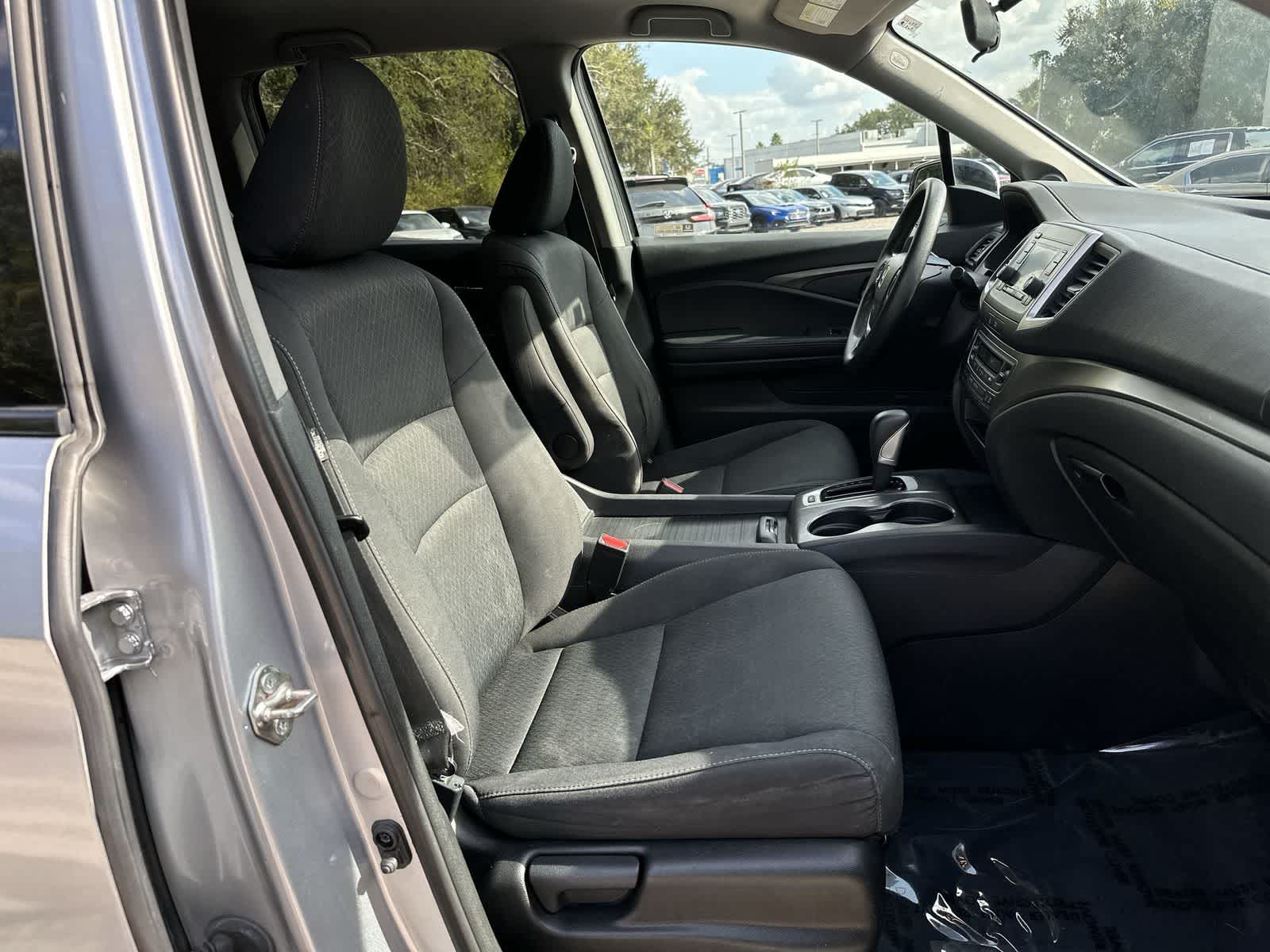 Thumbnail: 2019 Honda Ridgeline - 14