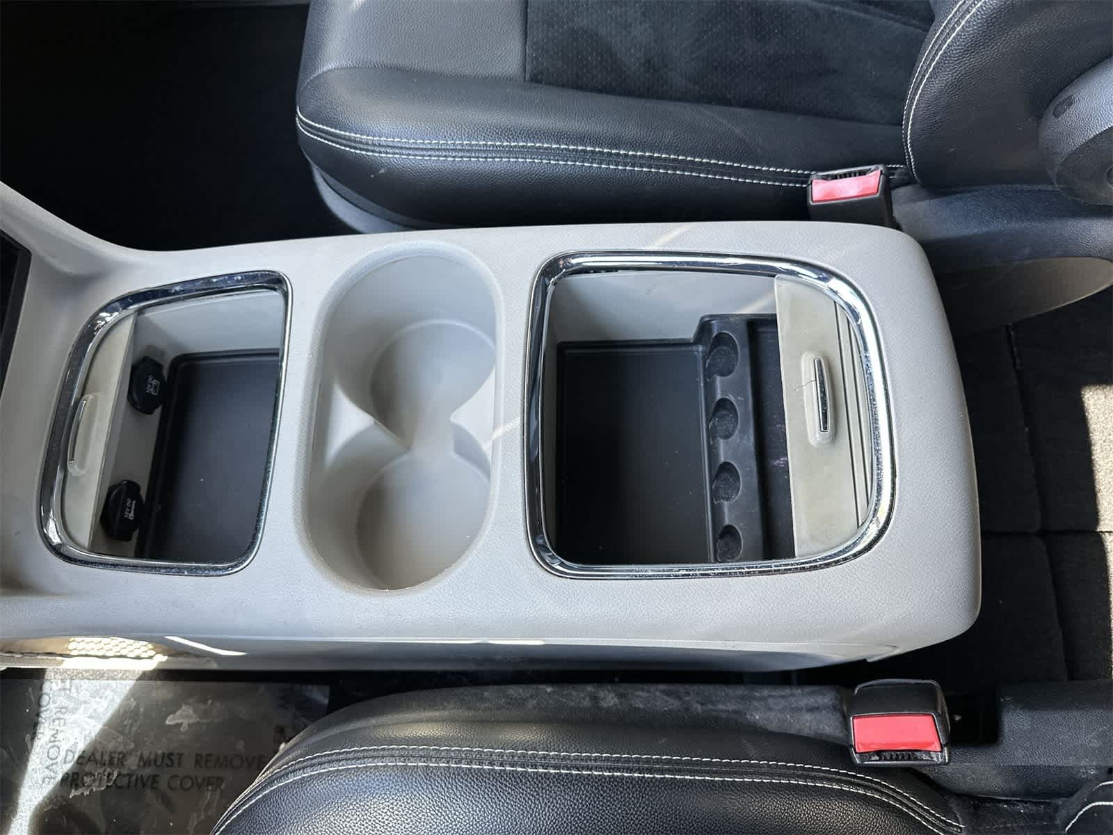 Thumbnail: 2017 Dodge Grand Caravan - 21