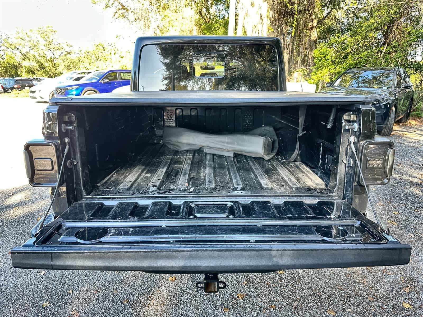 Thumbnail: 2023 Jeep Gladiator - 18