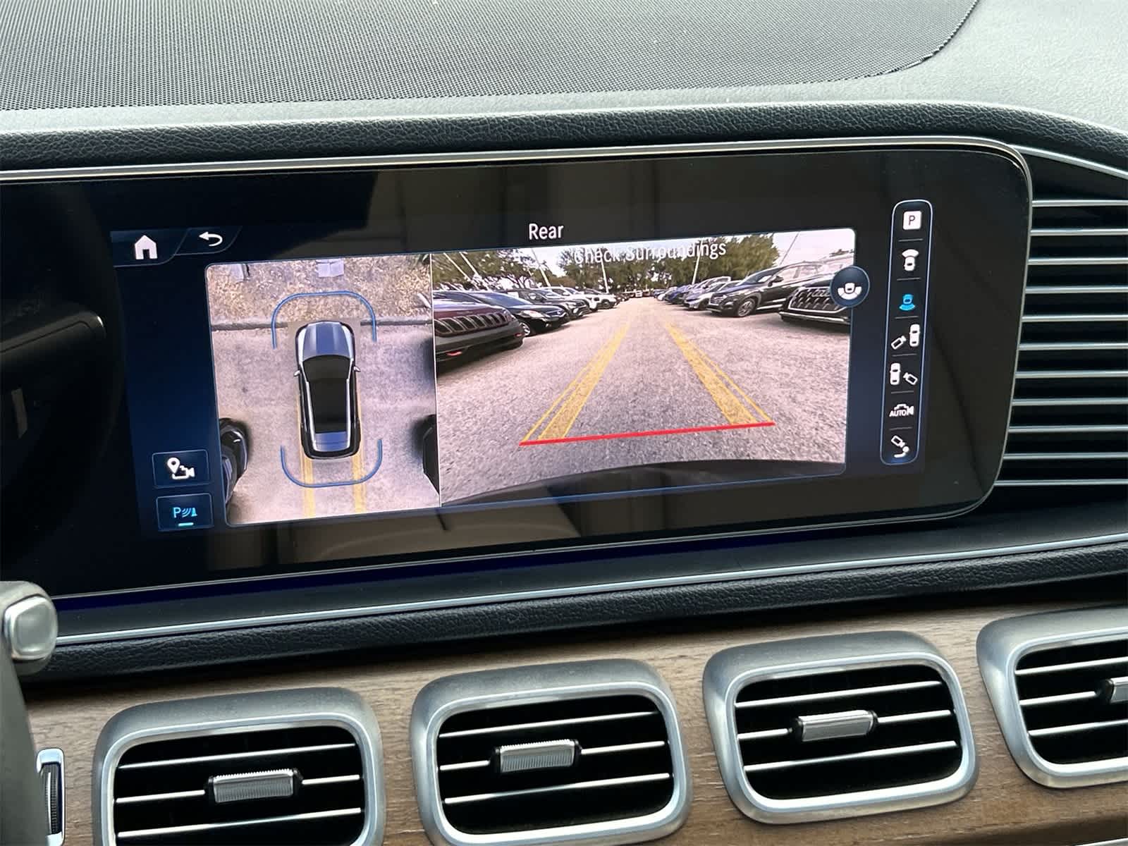 Thumbnail: 2024 Mercedes-Benz GLE - 22