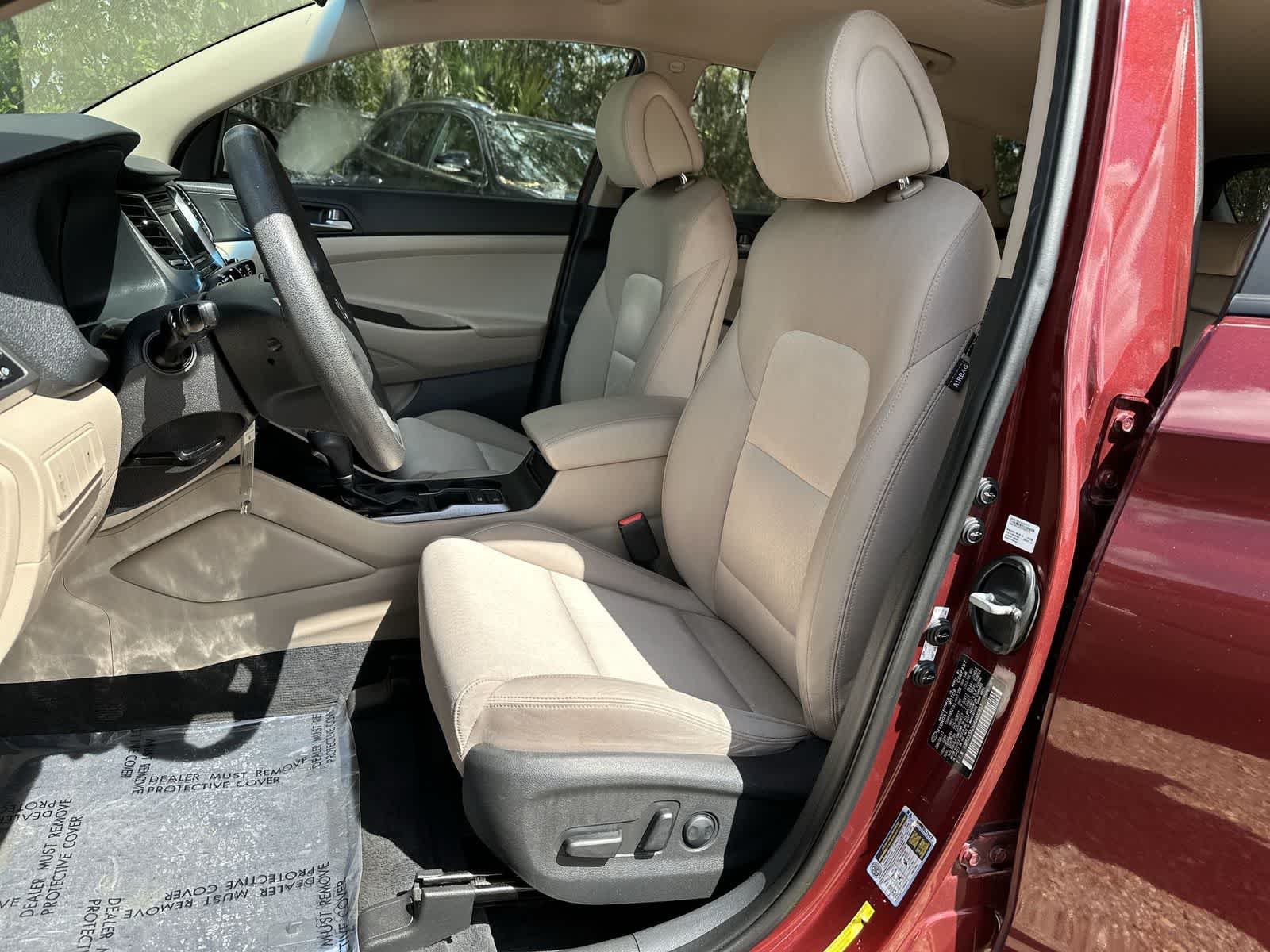 Thumbnail: 2017 Hyundai Tucson - 11