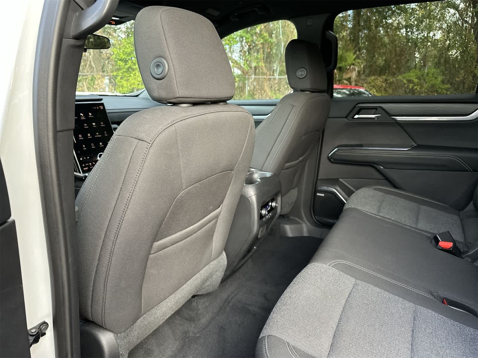 Thumbnail: 2025 GMC Acadia - 12