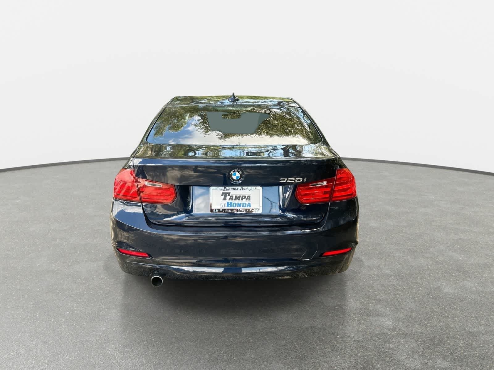 Thumbnail: 2013 BMW 3 Series - 8