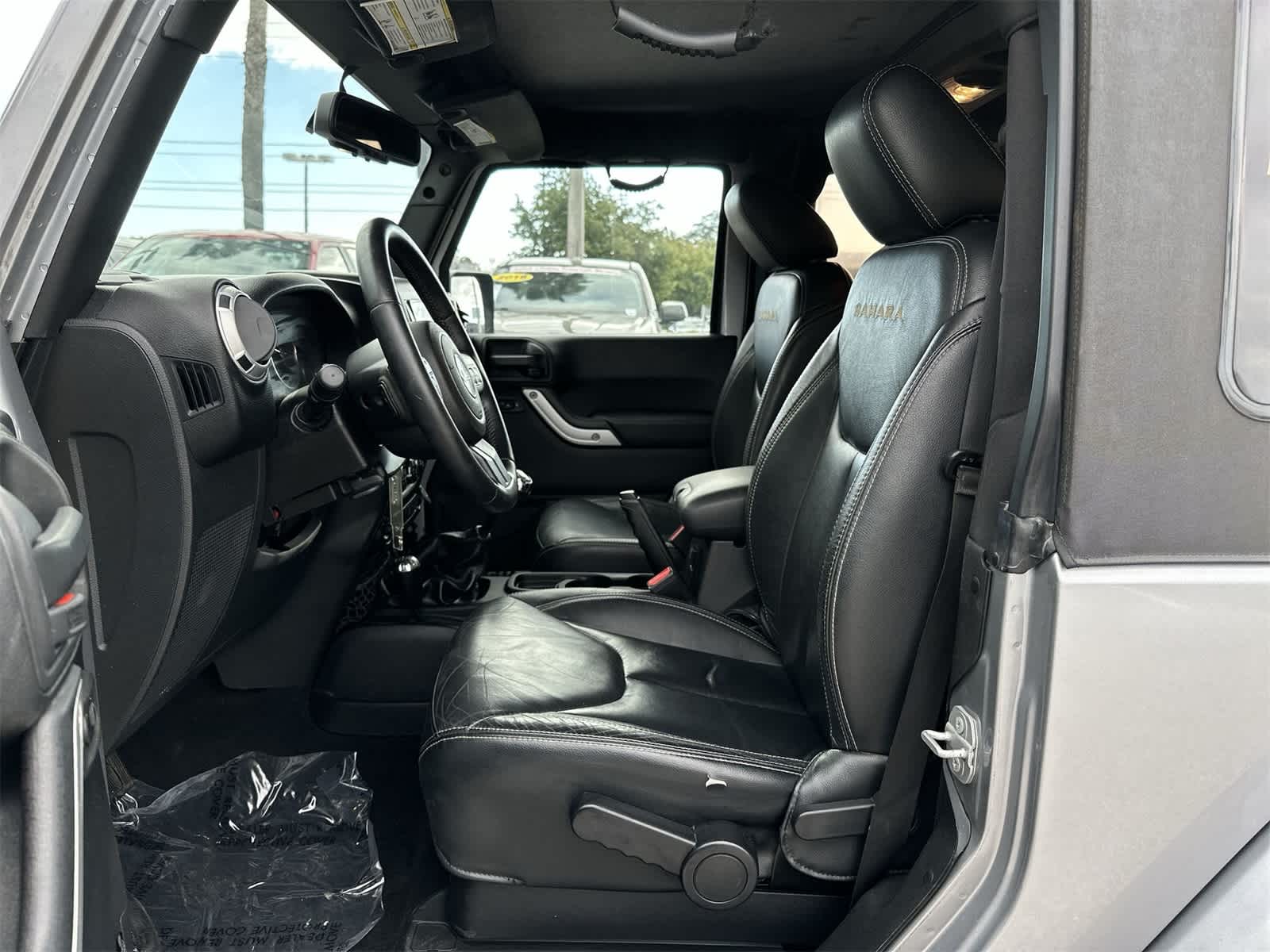 Thumbnail: 2015 Jeep Wrangler - 5