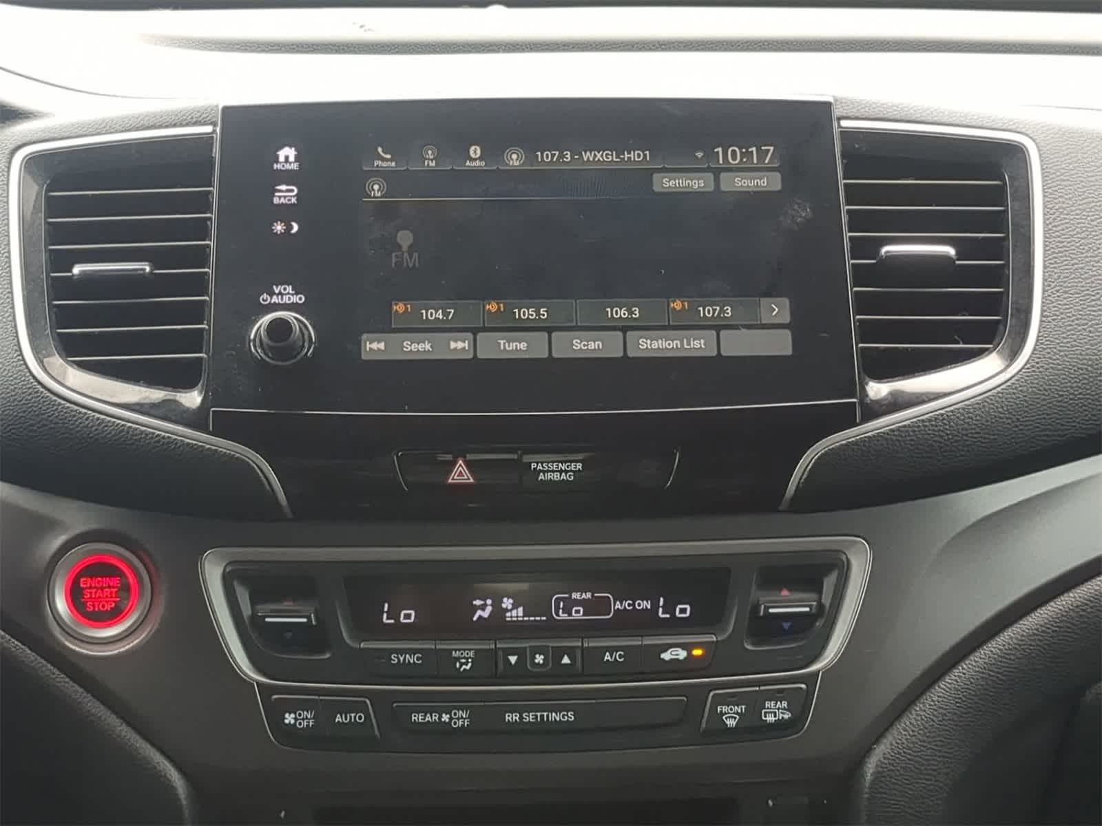 Thumbnail: 2019 Honda Passport - 17