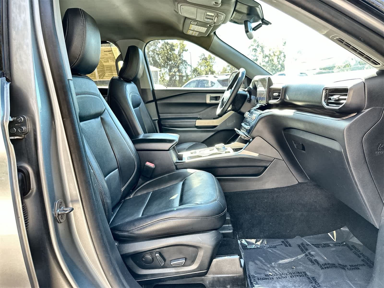 Thumbnail: 2021 Ford Explorer - 14