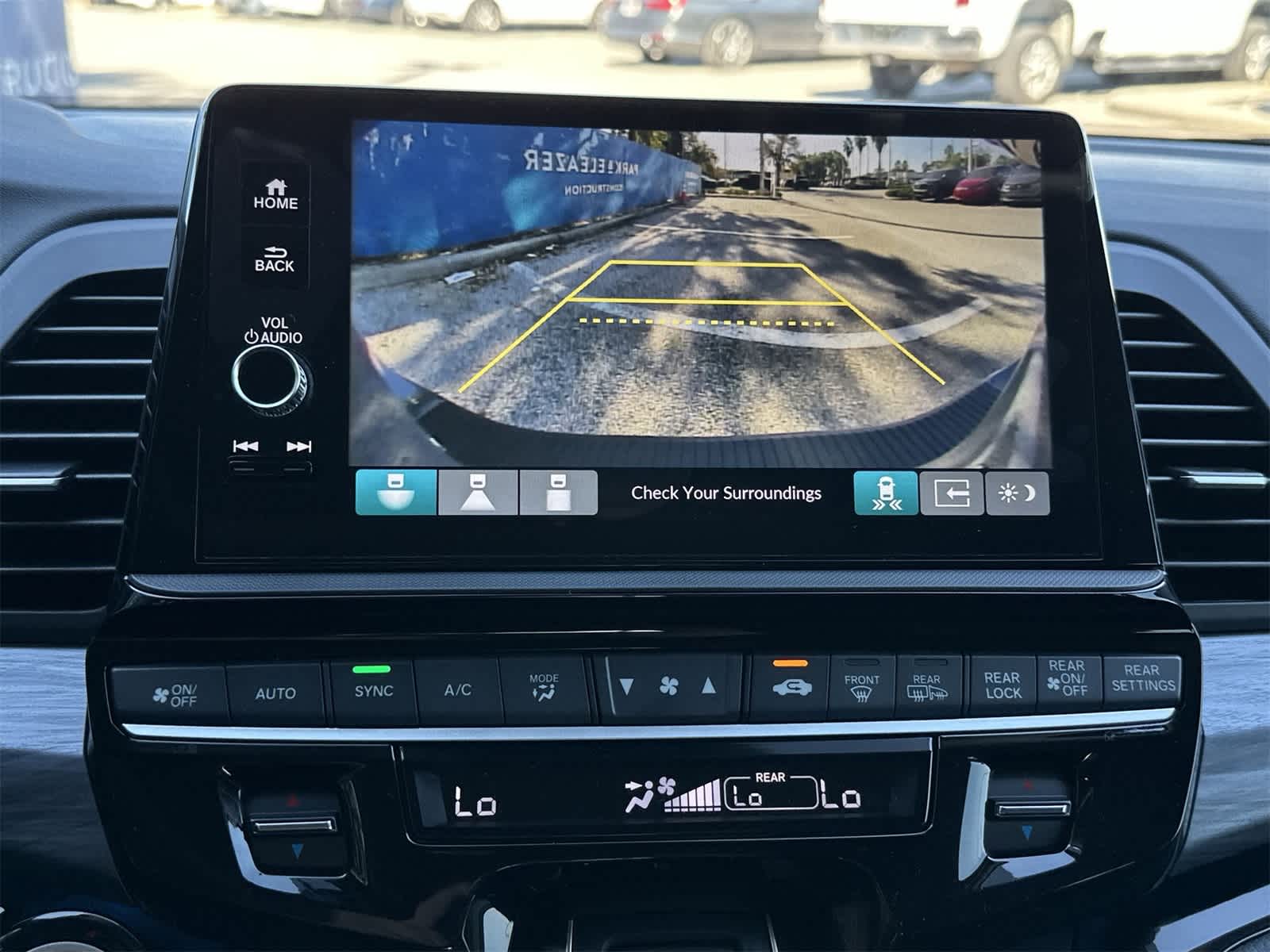 Thumbnail: 2026 Honda Odyssey - 21