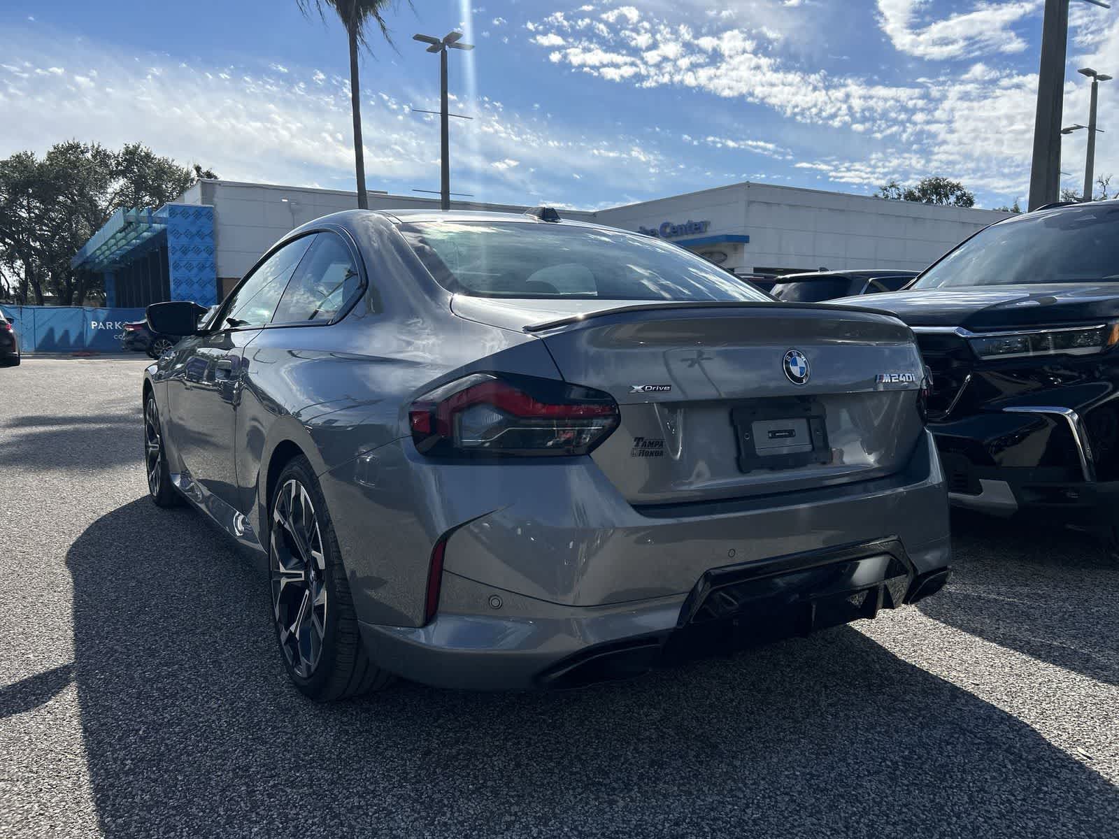 Thumbnail: 2025 BMW 2 Series - 4