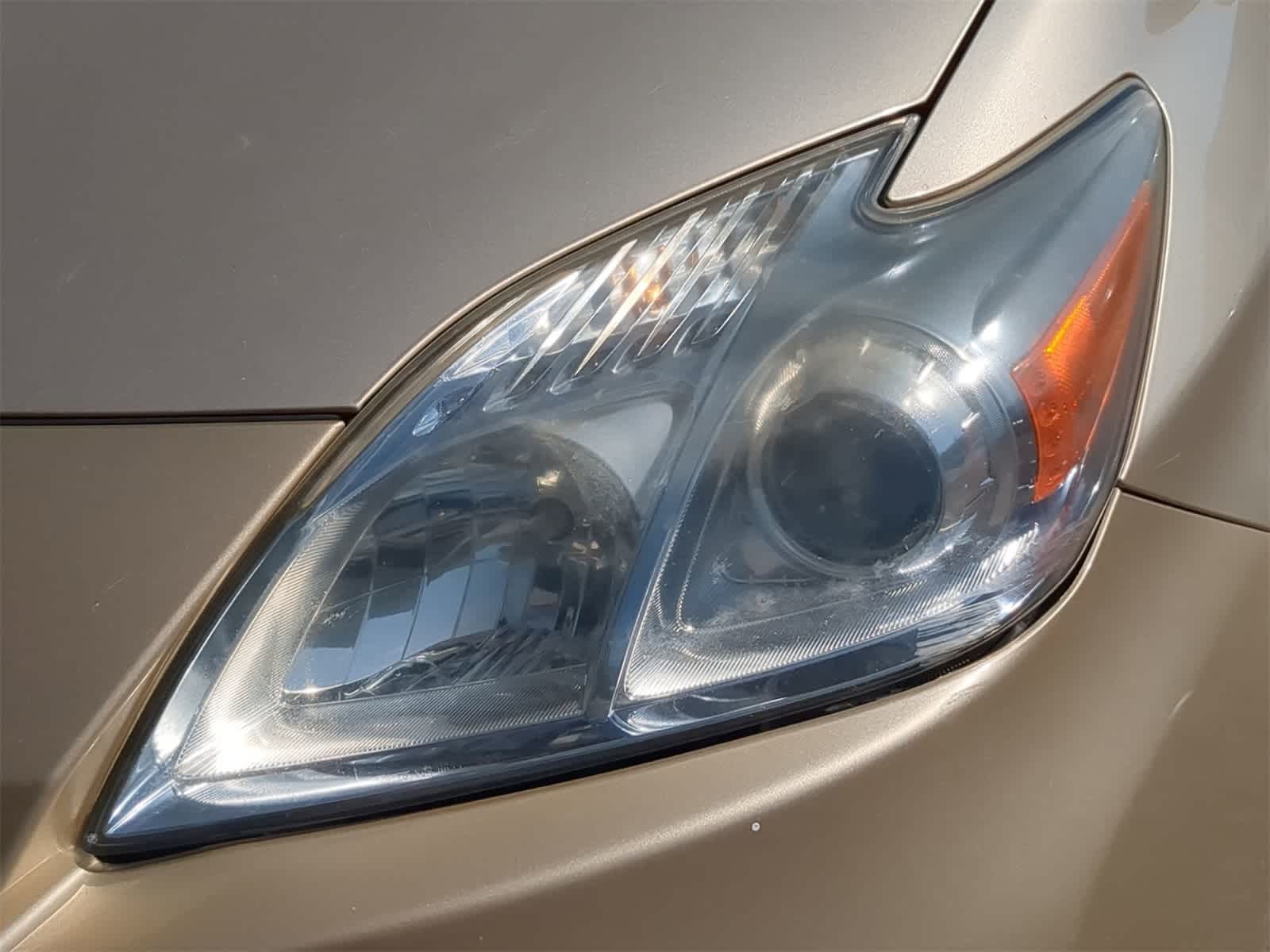 Thumbnail: 2011 Toyota Prius - 10
