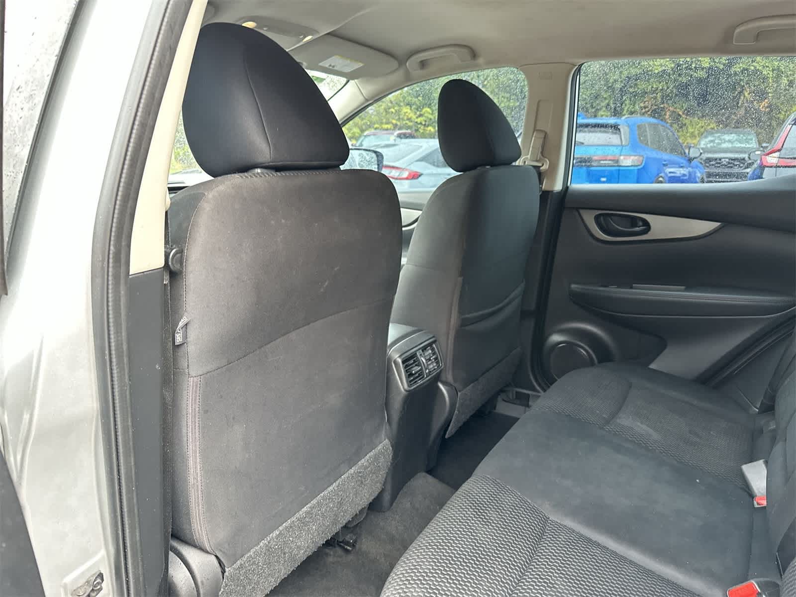 Thumbnail: 2019 Nissan Rogue Sport - 12