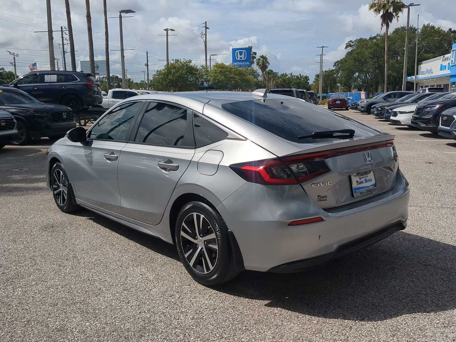 Thumbnail: 2024 Honda Civic - 4