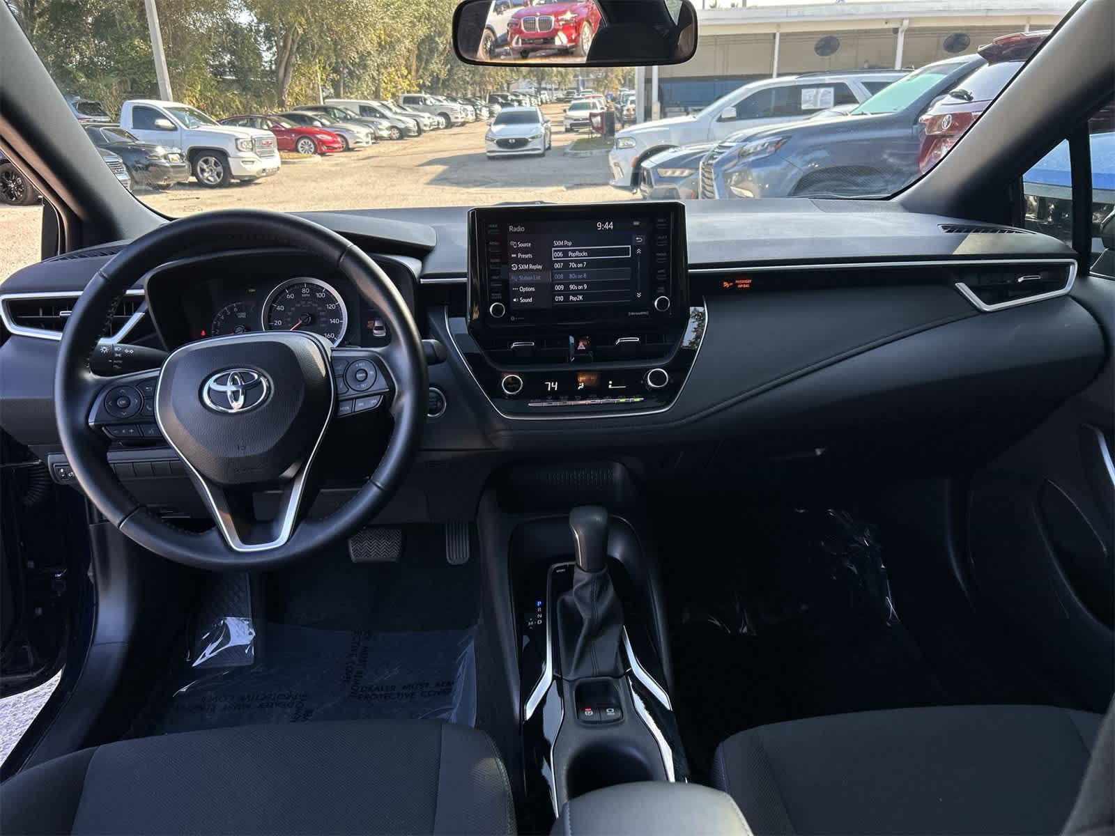 Thumbnail: 2022 Toyota Corolla - 10