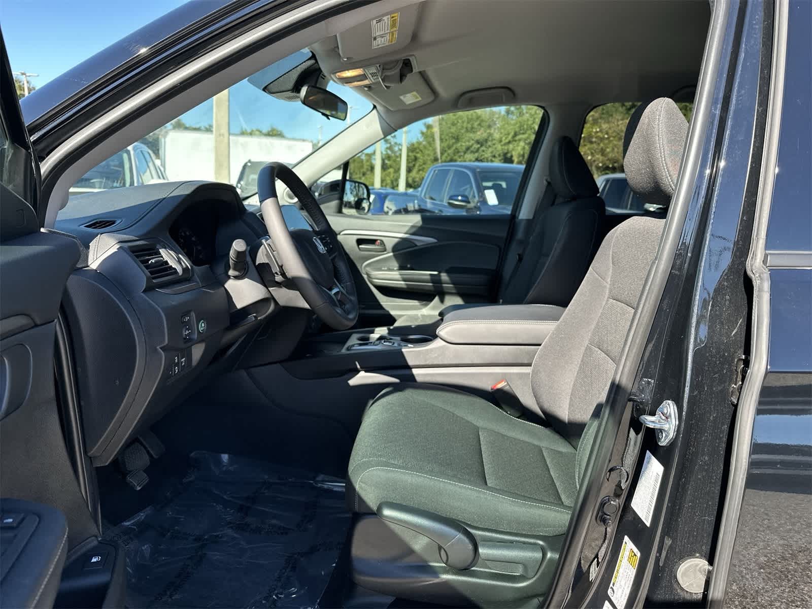 Thumbnail: 2025 Honda Ridgeline - 5