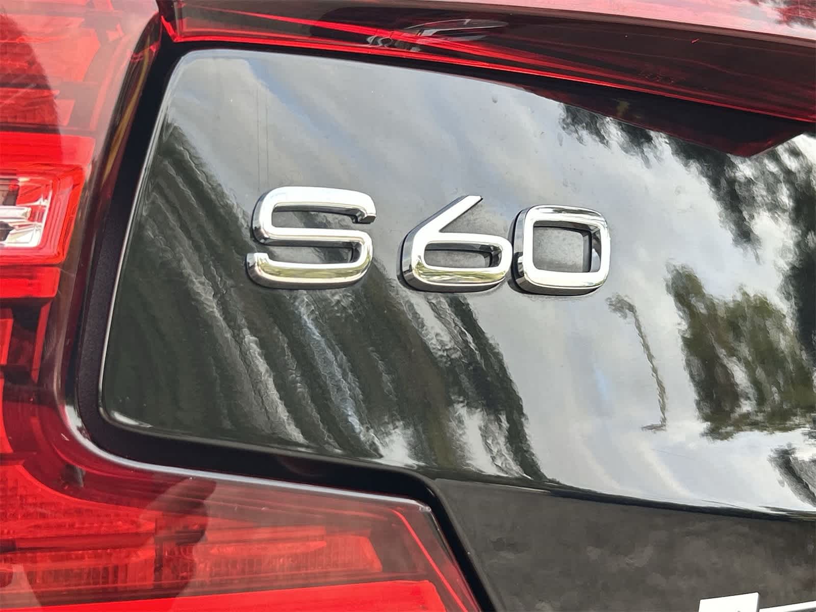 Thumbnail: 2024 Volvo S60 - 7