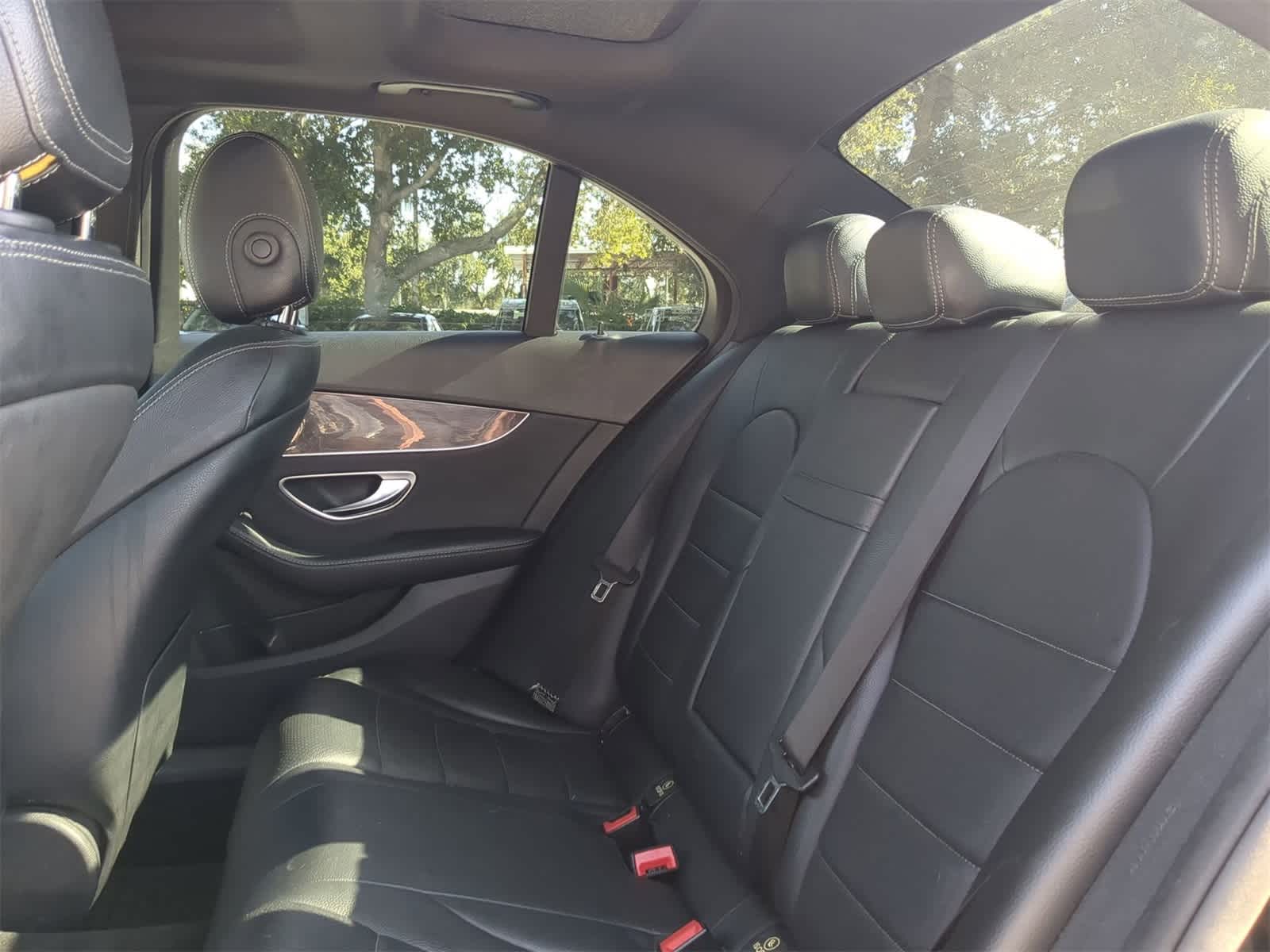 Thumbnail: 2018 Mercedes-Benz C-Class - 12