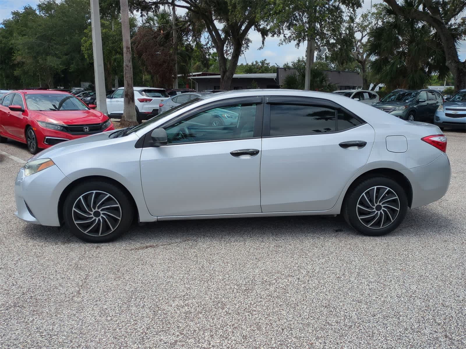 Thumbnail: 2014 Toyota Corolla - 3