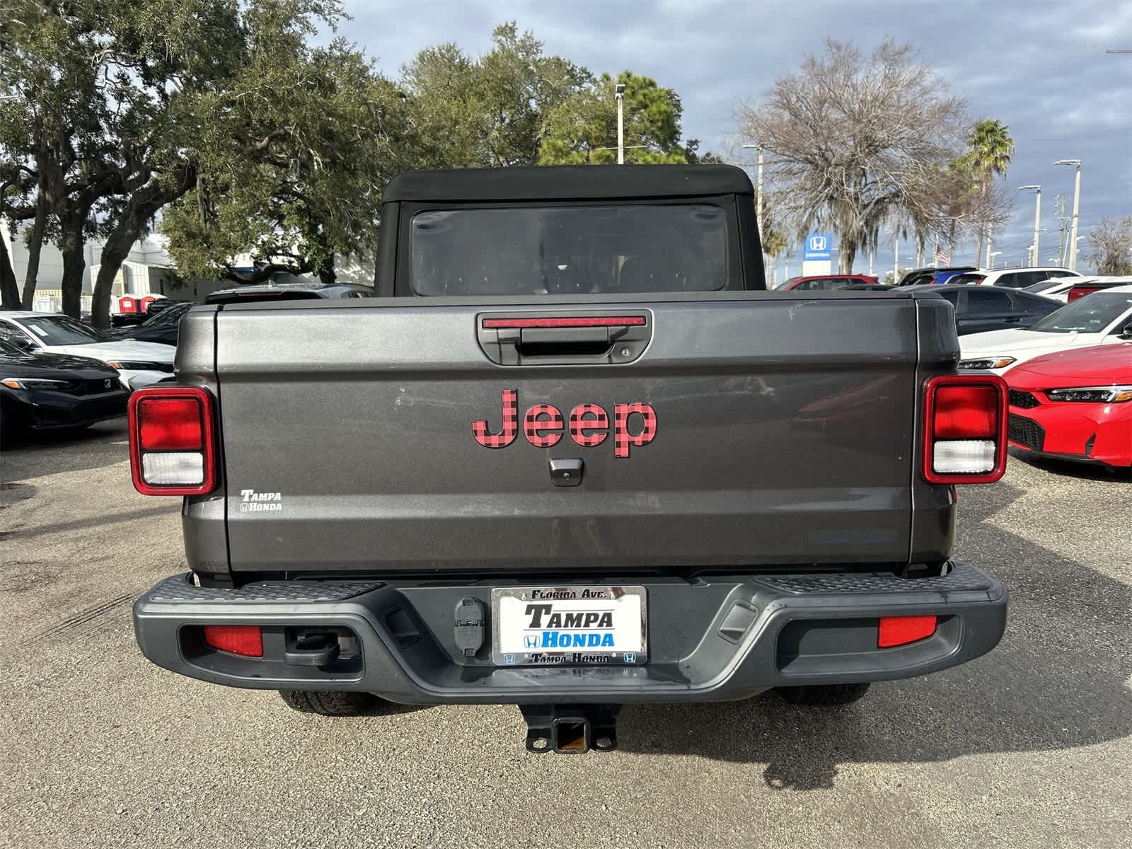 Thumbnail: 2021 Jeep Gladiator - 5