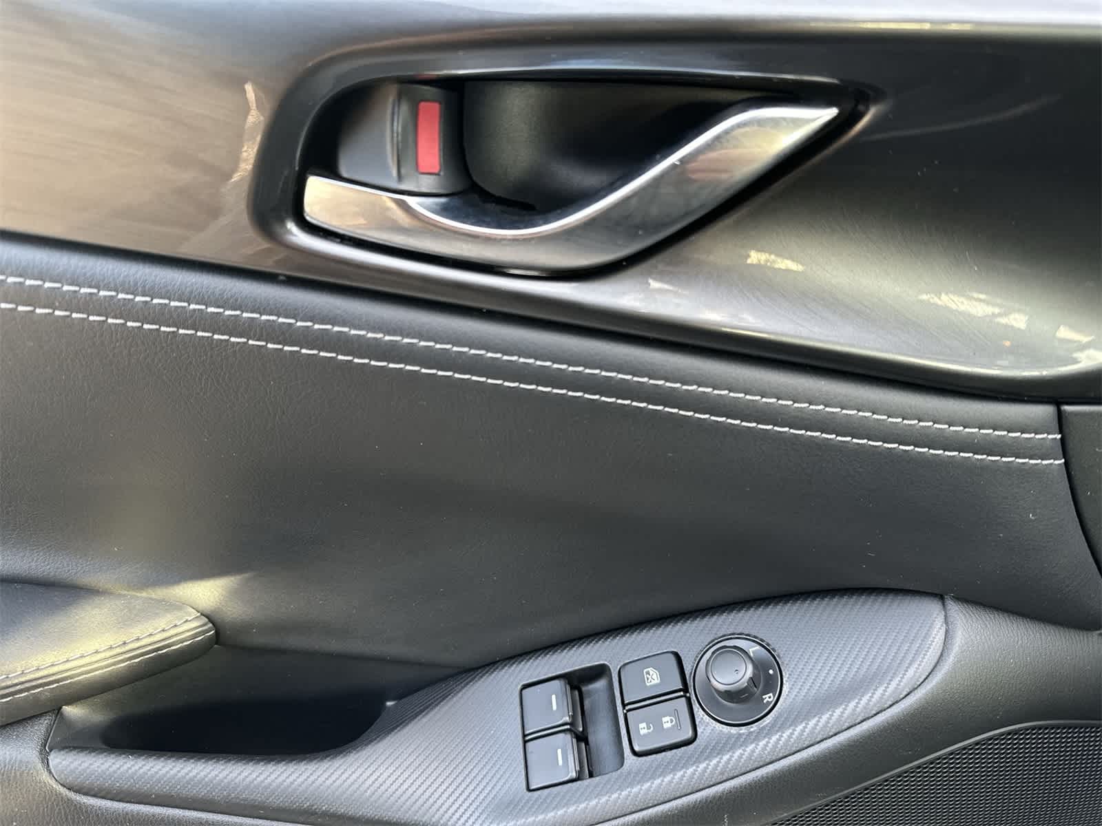 Thumbnail: 2022 Mazda MX-5 Miata - 7