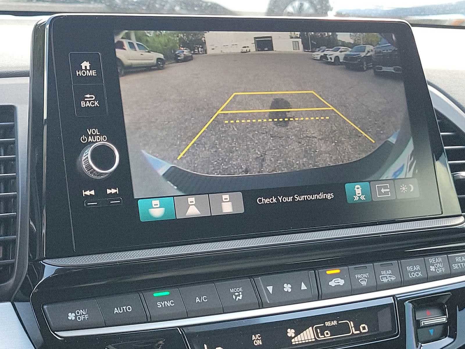 Thumbnail: 2025 Honda Odyssey - 24