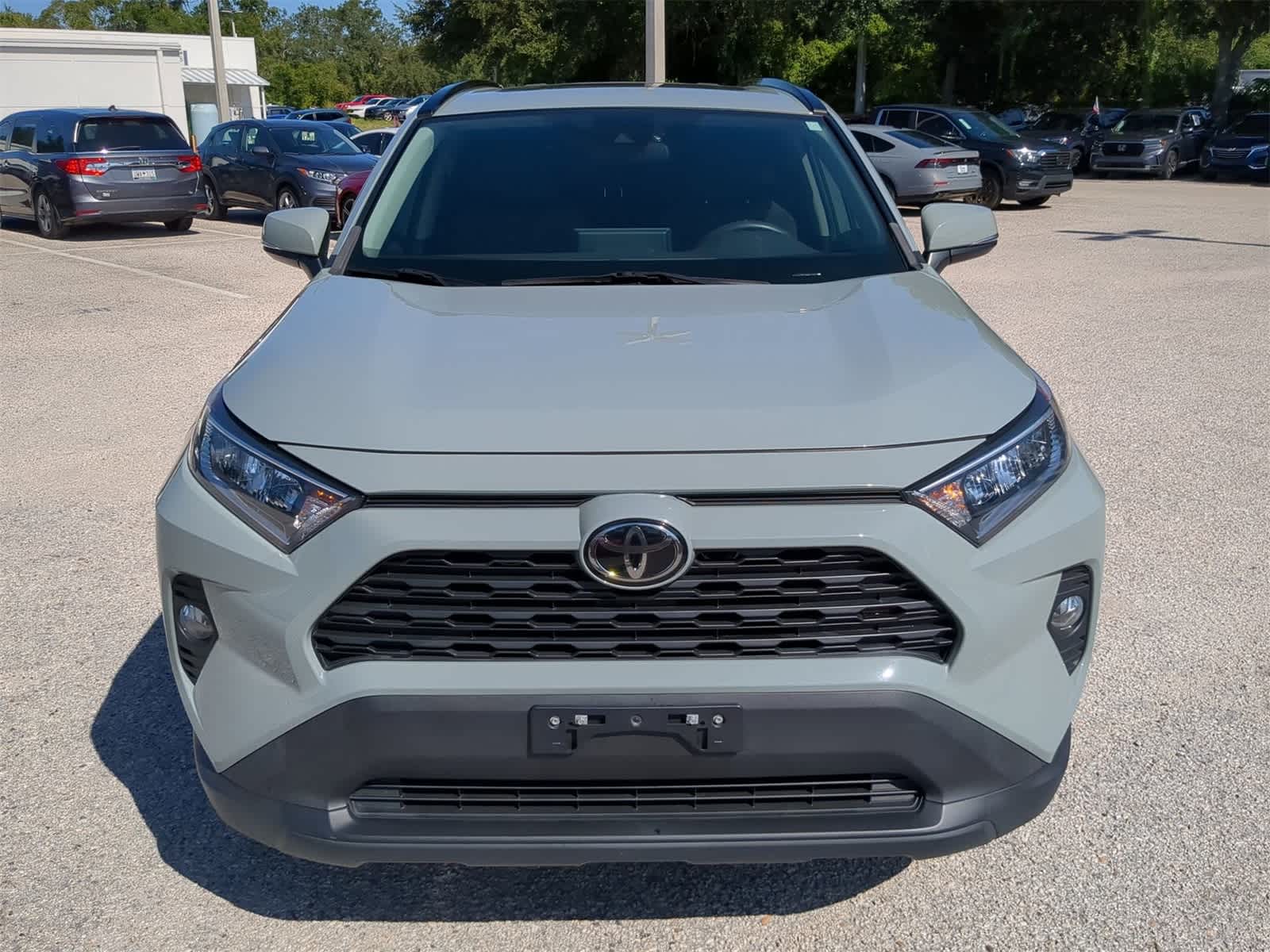 Thumbnail: 2021 Toyota RAV4 - 10