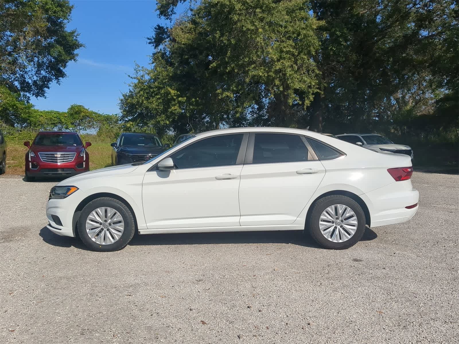 Thumbnail: 2020 Volkswagen Jetta - 3