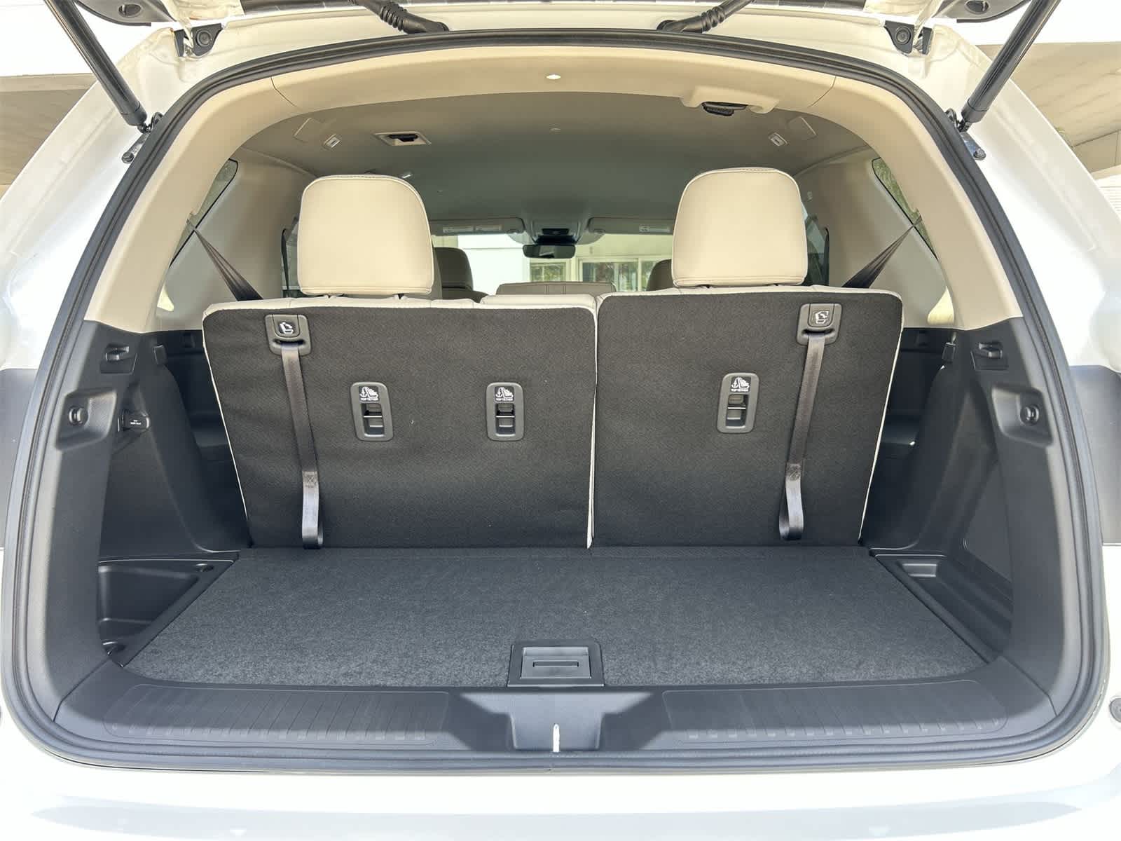 Thumbnail: 2026 Honda Pilot - 19