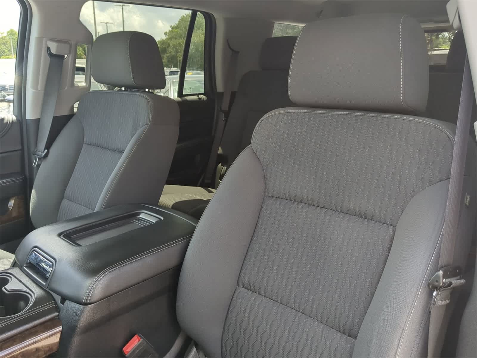 Thumbnail: 2020 Chevrolet Tahoe - 8