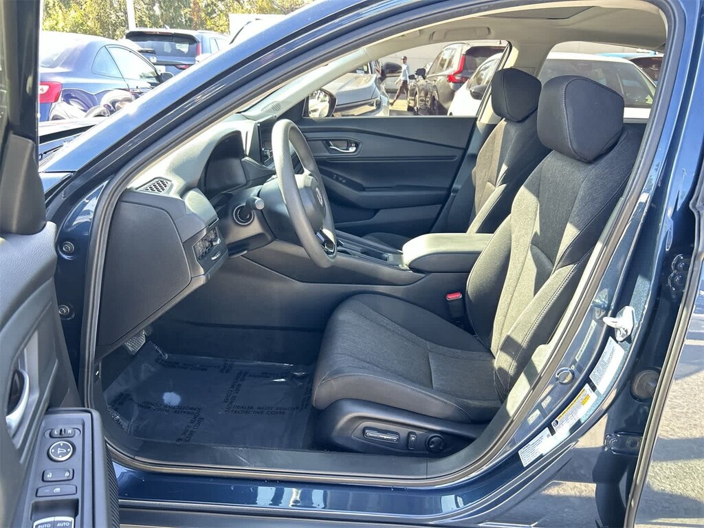 Used 2025 Honda Accord SE Sedan