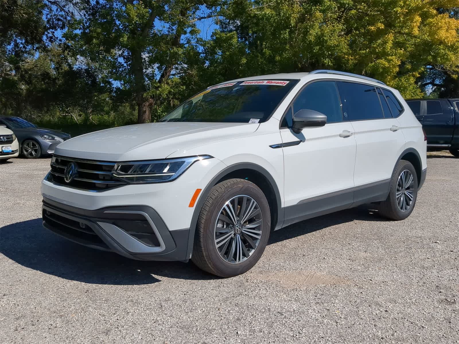 Thumbnail: 2024 Volkswagen Tiguan - 2