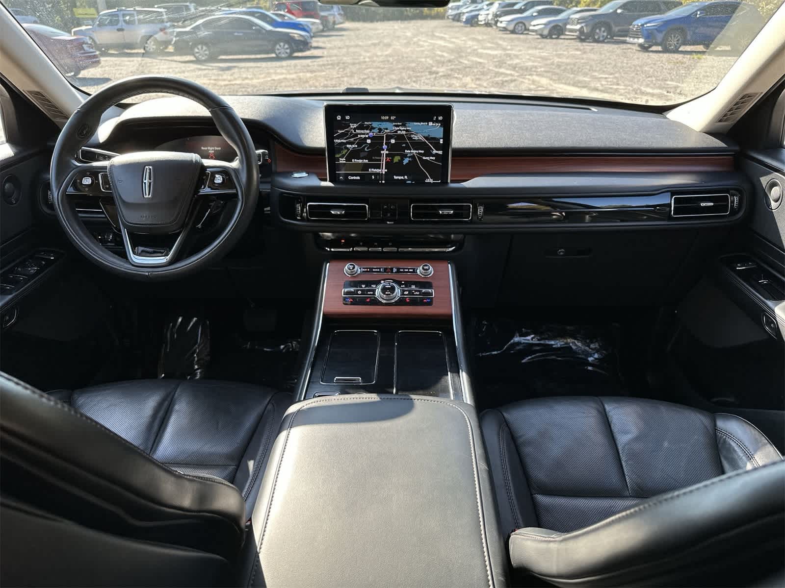 Thumbnail: 2024 Lincoln Aviator - 10