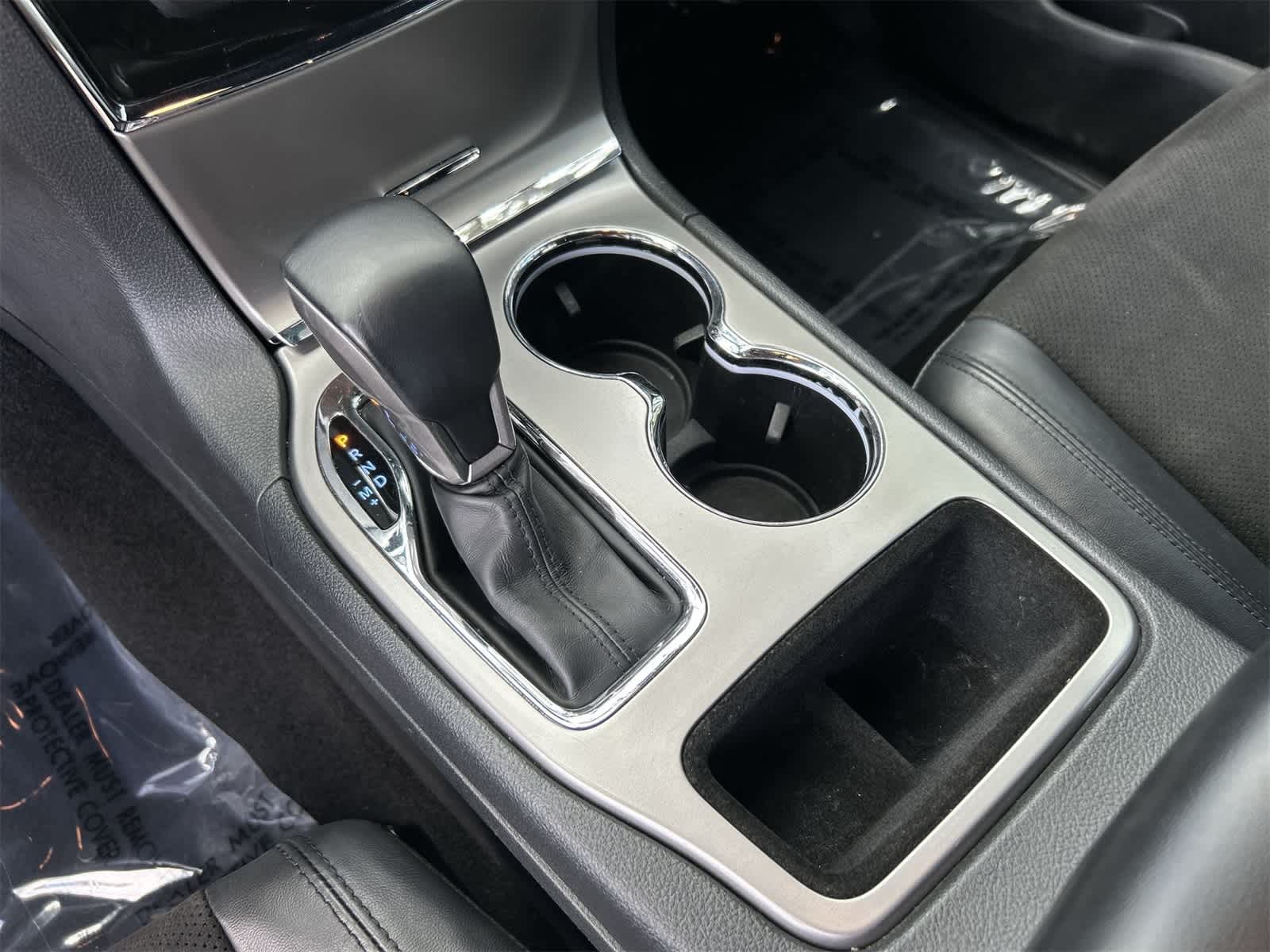 Thumbnail: 2021 Jeep Grand Cherokee - 19