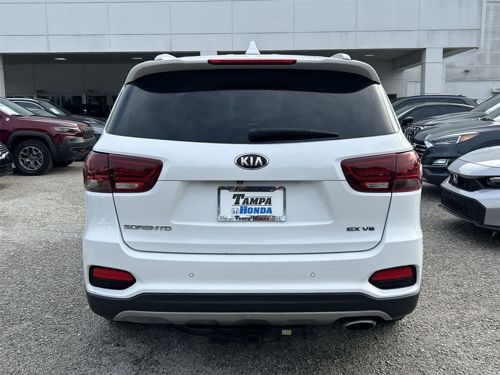 Thumbnail: 2019 Kia Sorento - 5