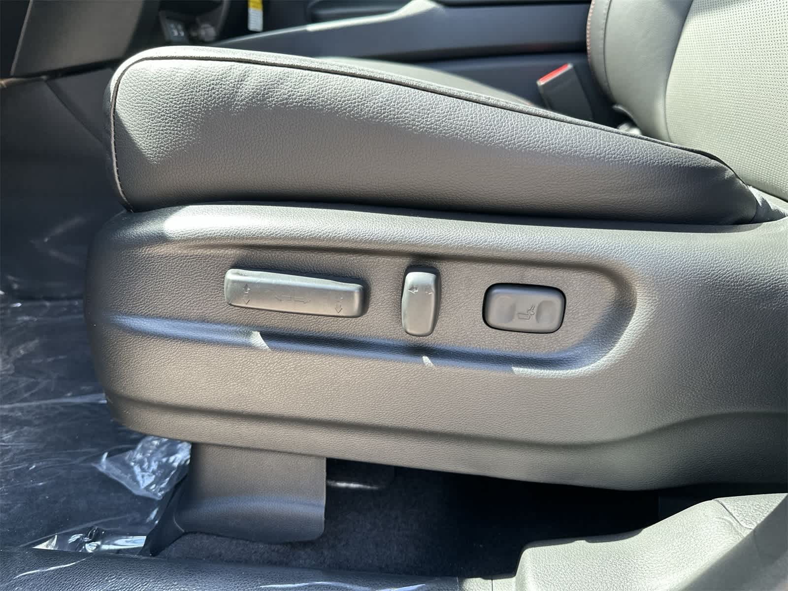 Thumbnail: 2026 Honda Ridgeline - 6