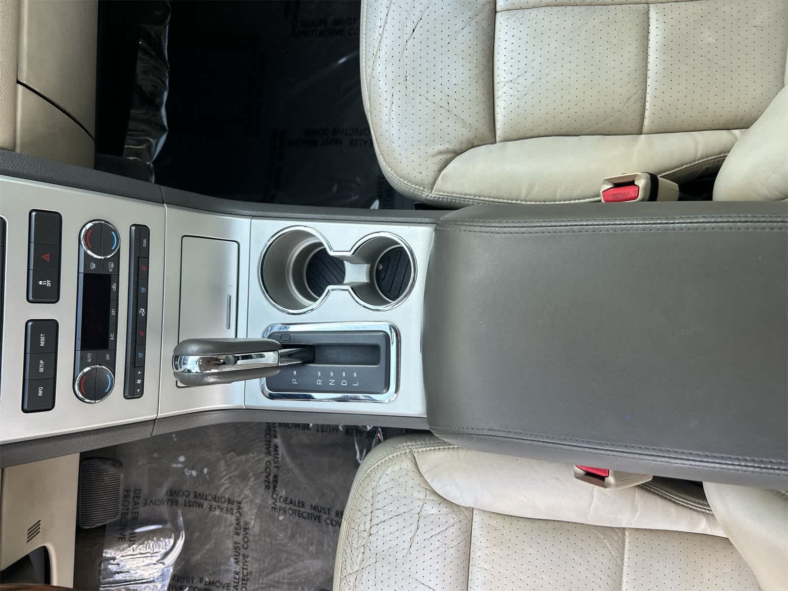 Thumbnail: 2010 Lincoln MKX - 16