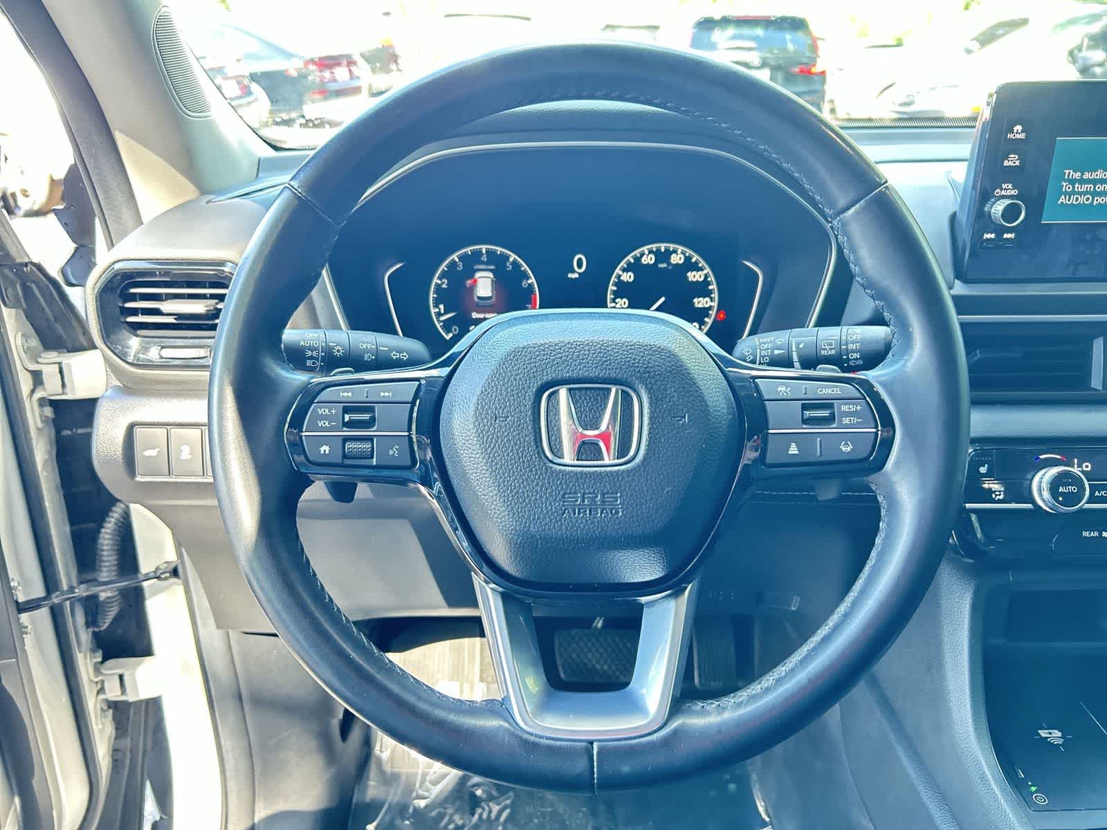 Thumbnail: 2024 Honda Pilot - 16