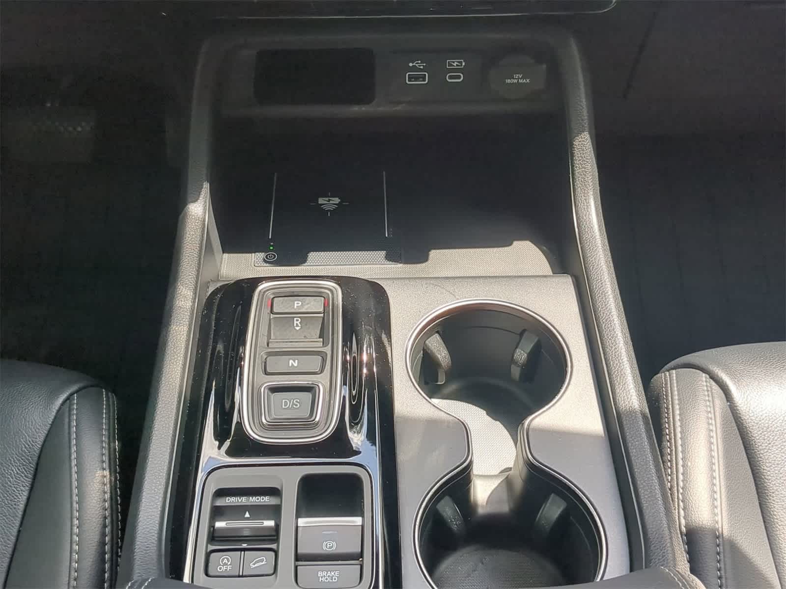Thumbnail: 2023 Honda Pilot - 17