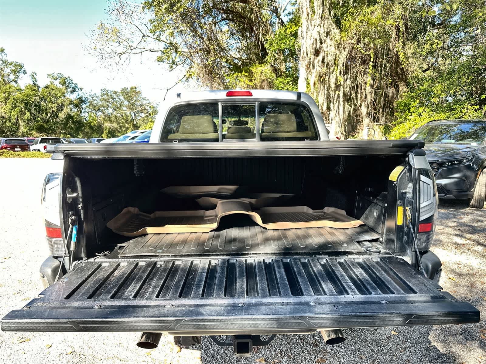 Thumbnail: 2009 Toyota Tacoma - 19