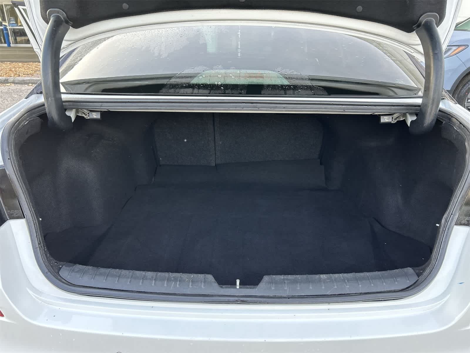 Thumbnail: 2019 Kia Optima - 19