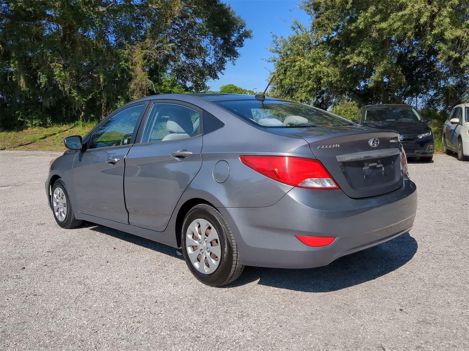Thumbnail: 2016 Hyundai Accent - 4