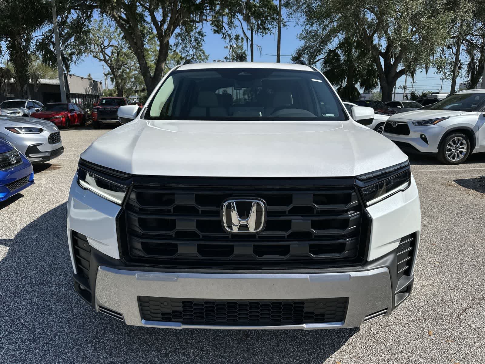 Thumbnail: 2026 Honda Pilot - 3