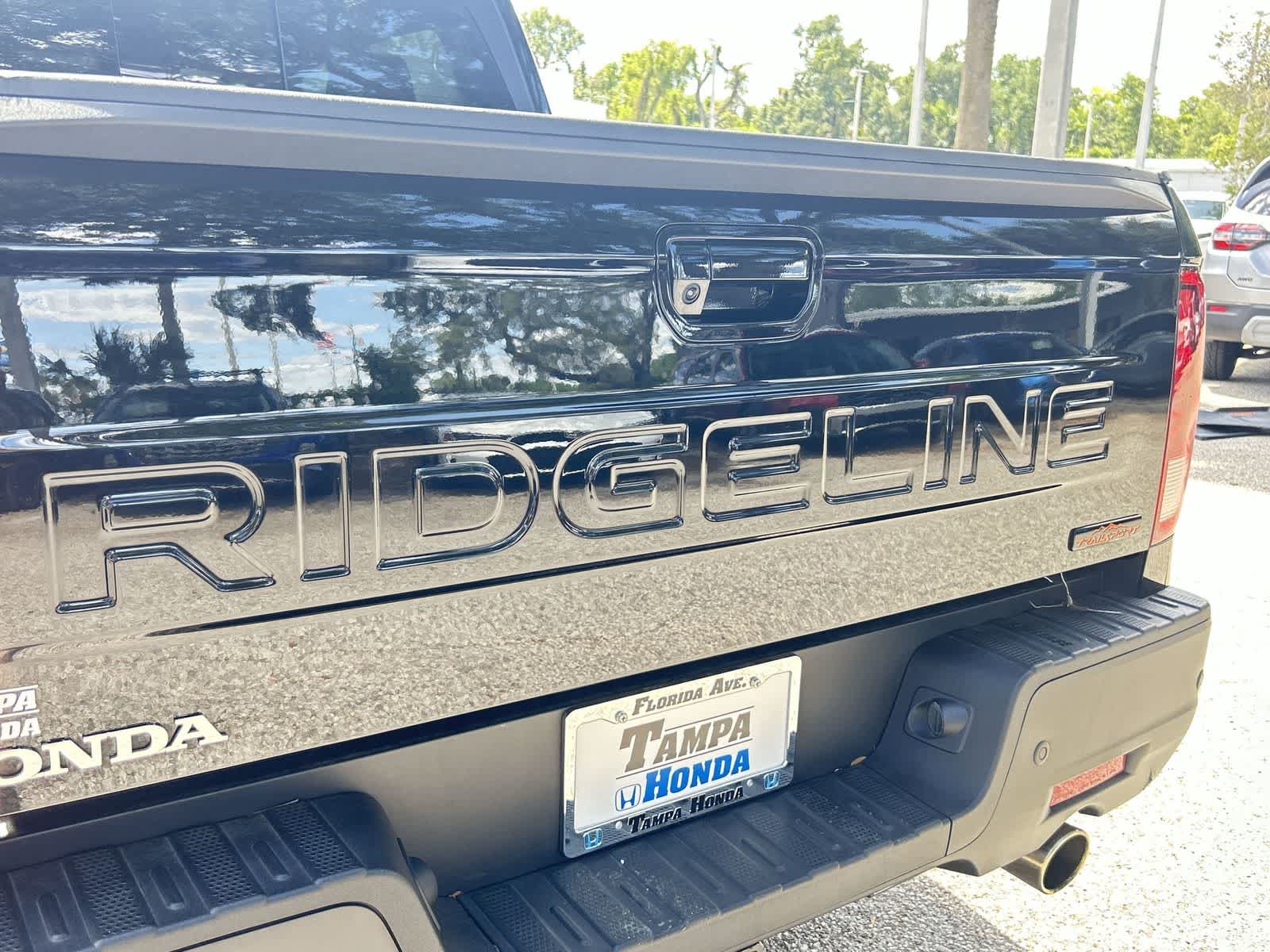 Thumbnail: 2025 Honda Ridgeline - 8