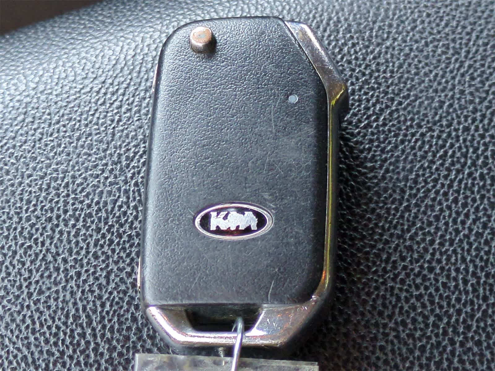 Thumbnail: 2021 Kia Forte - 25