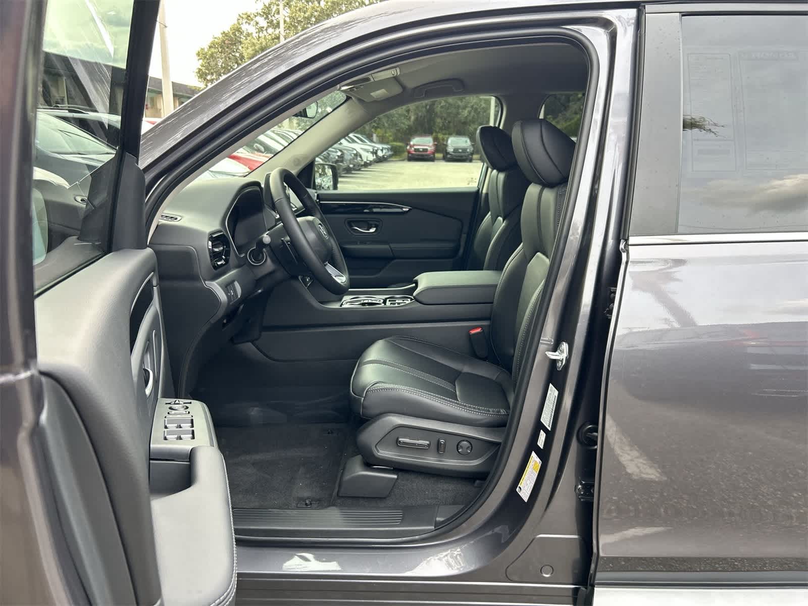 Thumbnail: 2025 Honda Pilot - 2